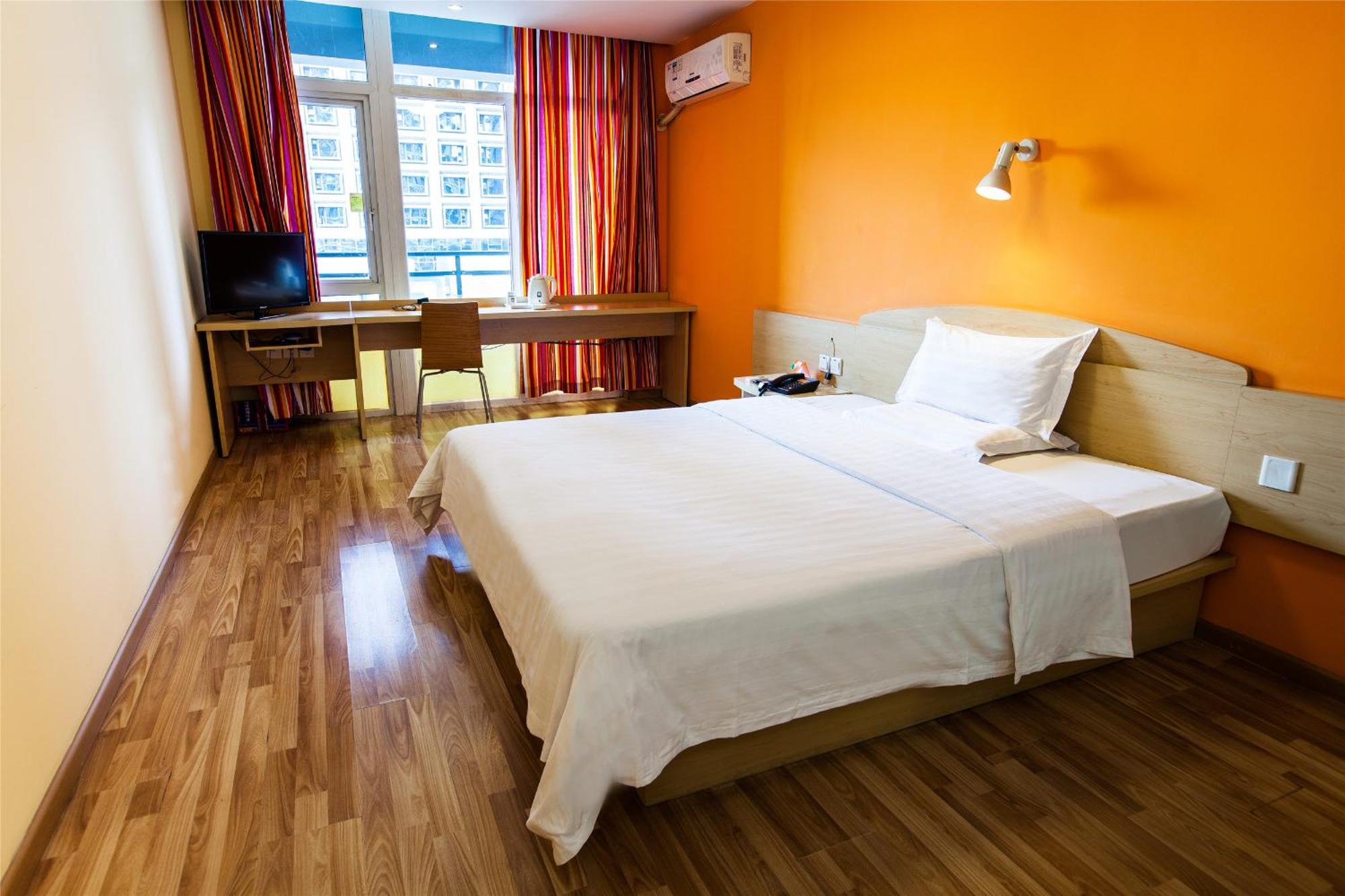 7Days Inn Guangzhou South Railway Station Huijiang Subway Station Exteriör bild