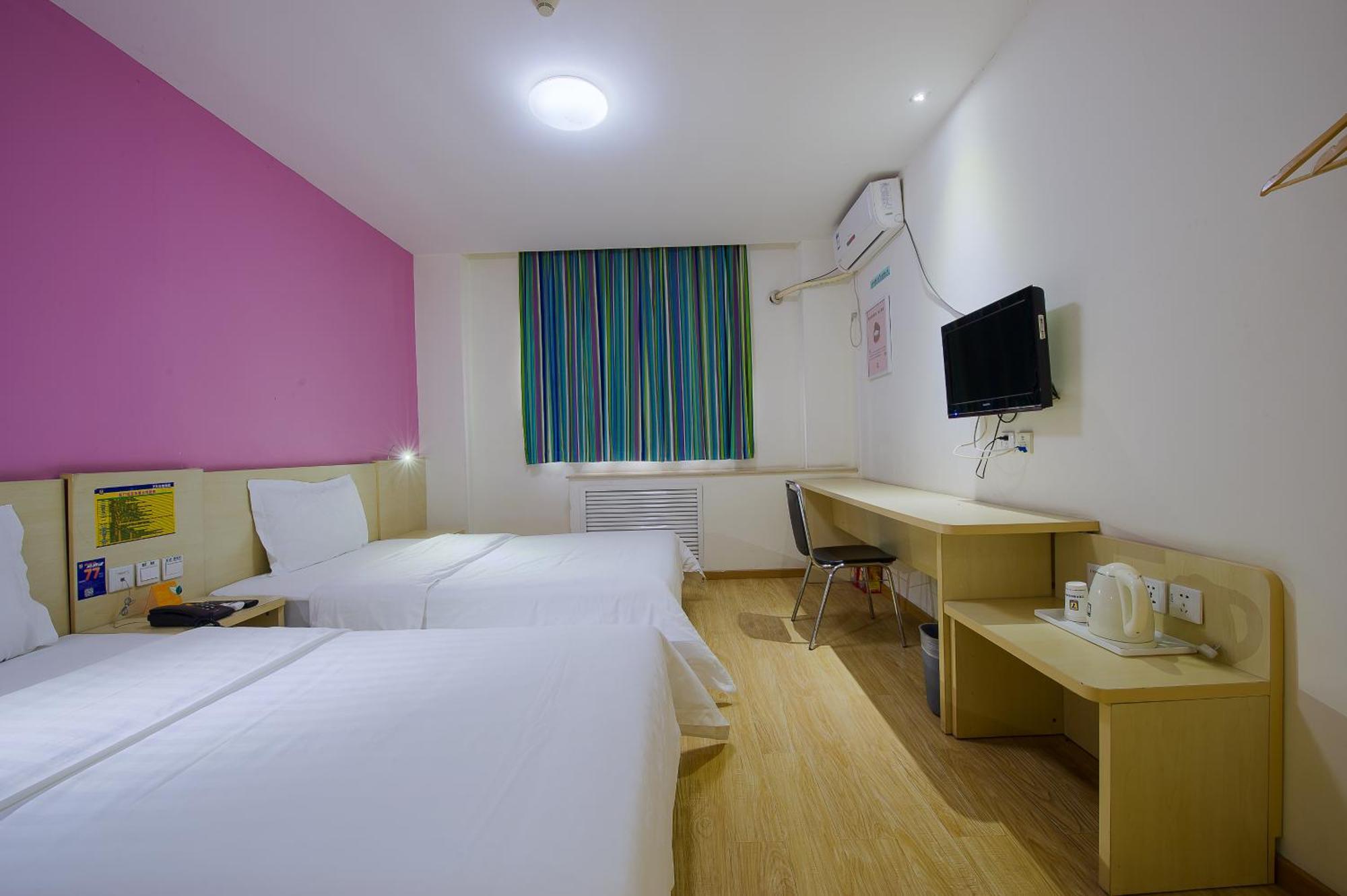 7Days Inn Guangzhou South Railway Station Huijiang Subway Station Exteriör bild