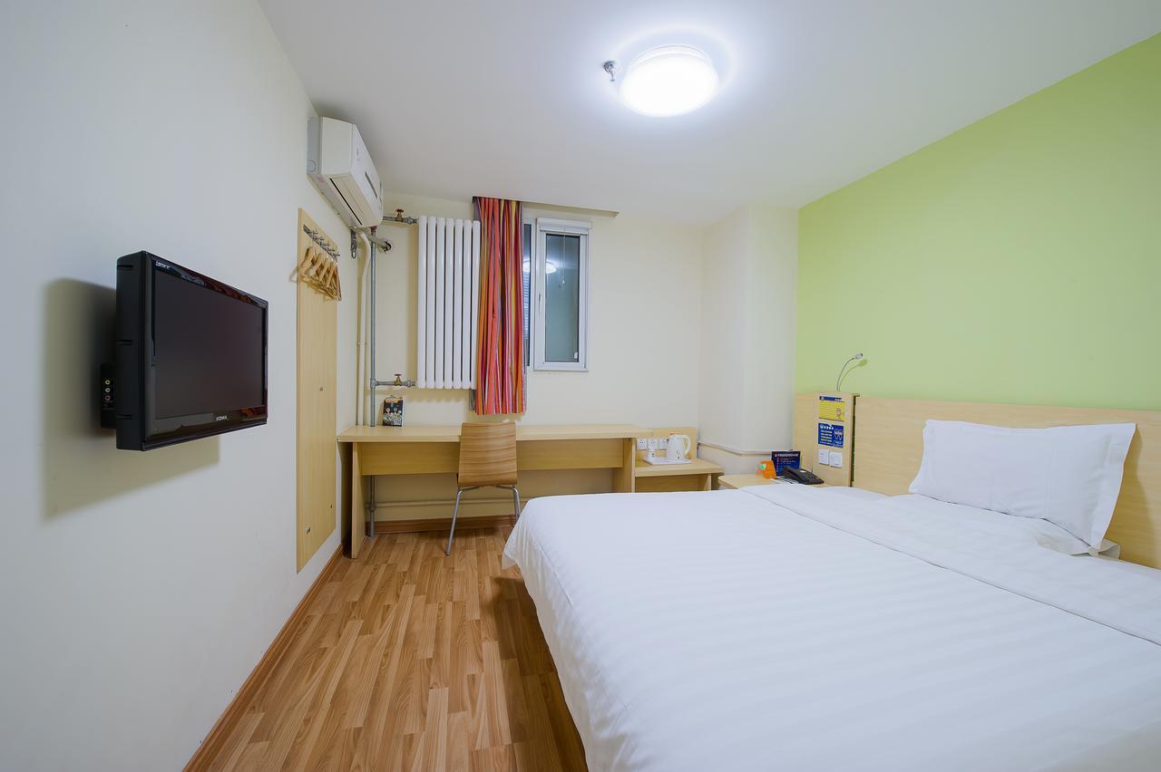 7Days Inn Guangzhou South Railway Station Huijiang Subway Station Exteriör bild